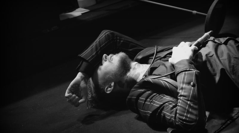 Frank Carter and The Rattlesnakes